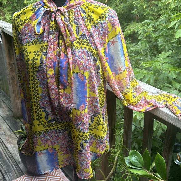 Potter’s Pot Tie Neck Blouse - Picture 4 of 8